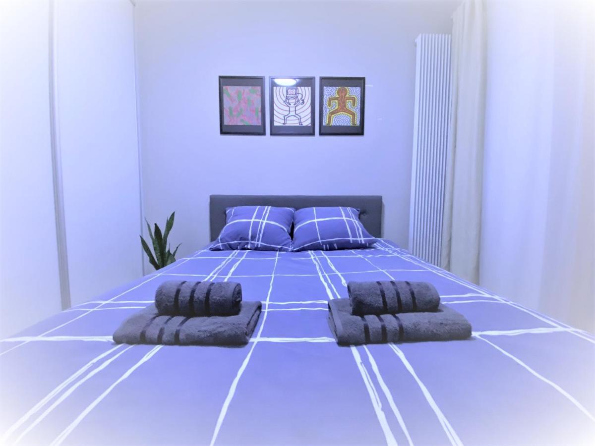 Exclusive 2Br! Apartment In Center +Netflix +Gym Варшава Экстерьер фото